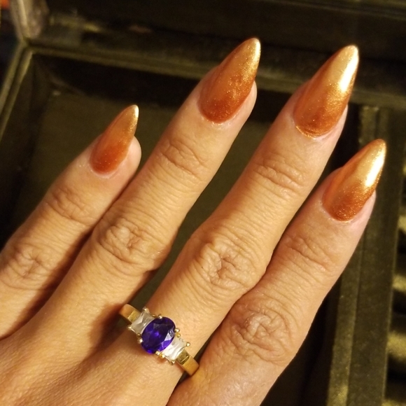 Stunning purple stone ring - Size 9 - Picture 8 of 8